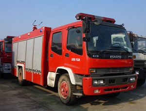 國四五十鈴6噸水罐消防車